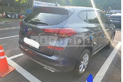 Photo 1 of 15: 2019 Hyundai Tucson, VIN KMHJ3812GKU927712 — Korean insurance auction