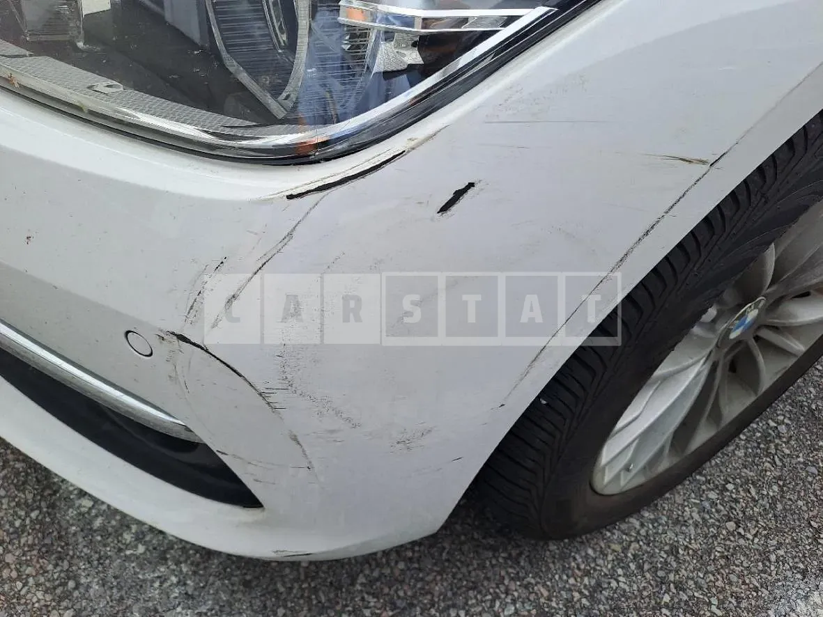 Photo 2 of 2: 2015 BMW (parts) 320i Light — Korean insurance auction