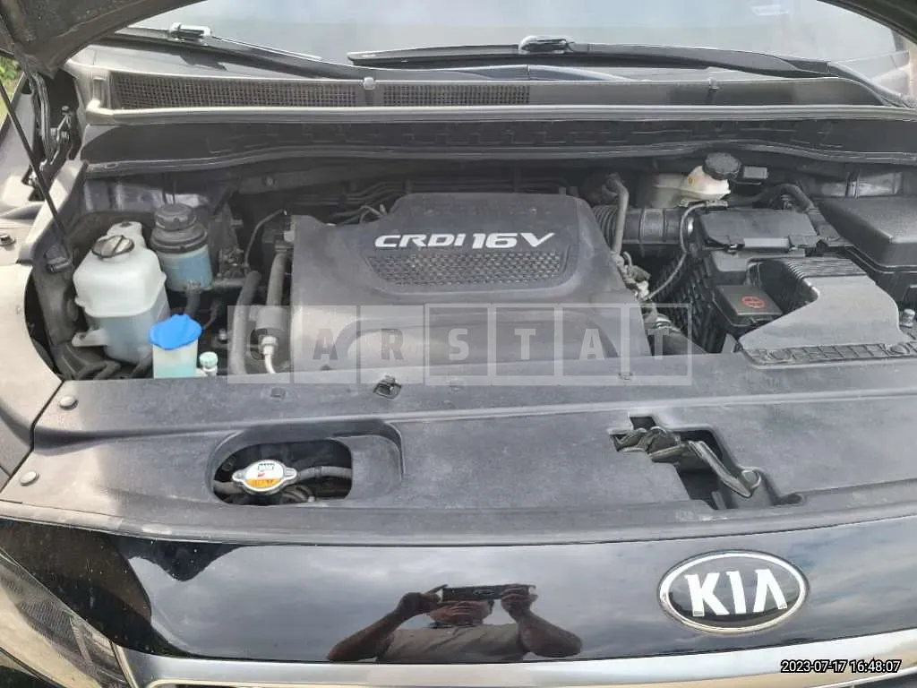 Photo 2 of 14: 2018 Kia Carnival, VIN KNAMC81ABJS370644 — Korean insurance auction