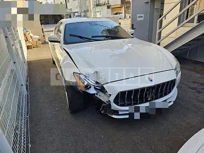 Photo 1 of 5: 2017 Maserati Quattroporte Diesel, VIN ZAM56TPG0H1195589 — Korean insurance auction