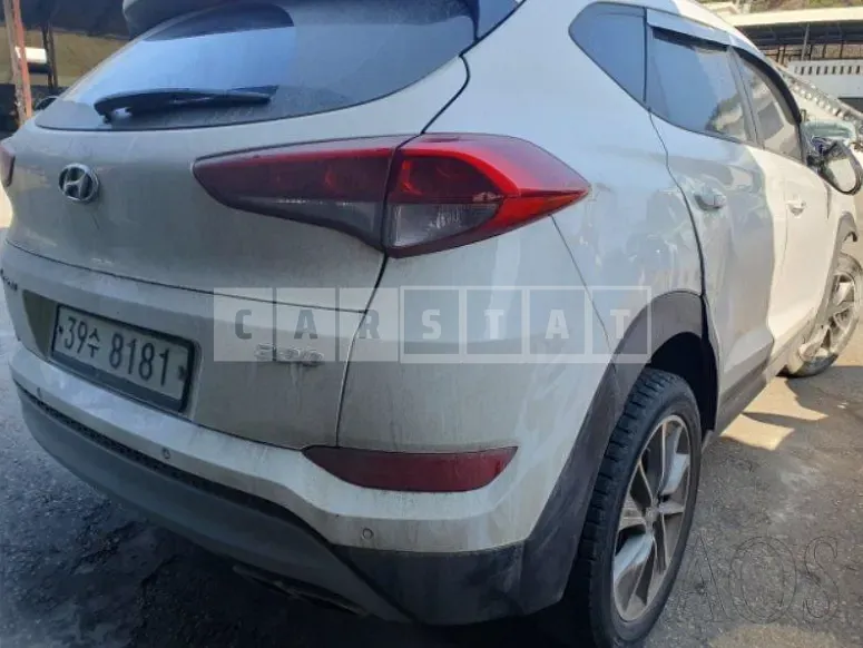 Photo 2 of 26: 2018 Hyundai Tucson, VIN KMHJ581ABJU732732 — Korean insurance auction