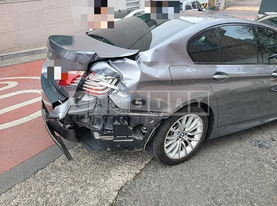 Photo 2 of 19: 2016 BMW 520d — Korean insurance auction