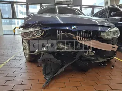Photo 1 of 4: 2018 BMW 3 Series (6th Generation) 320i Luxury — Korean insurance auction