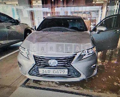Photo 1 of 15: 2016 Lexus ES300h, VIN JTHBW1GG4G2126410 — Korean insurance auction