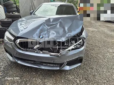 Photo 1 of 14: 2018 BMW 530i — Korean insurance auction