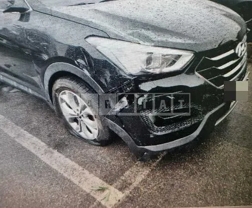 Photo 2 of 9: 2015 Hyundai Santa Fe 2.2 (4WD), VIN KMHSW81XDFU472740 — Korean insurance auction