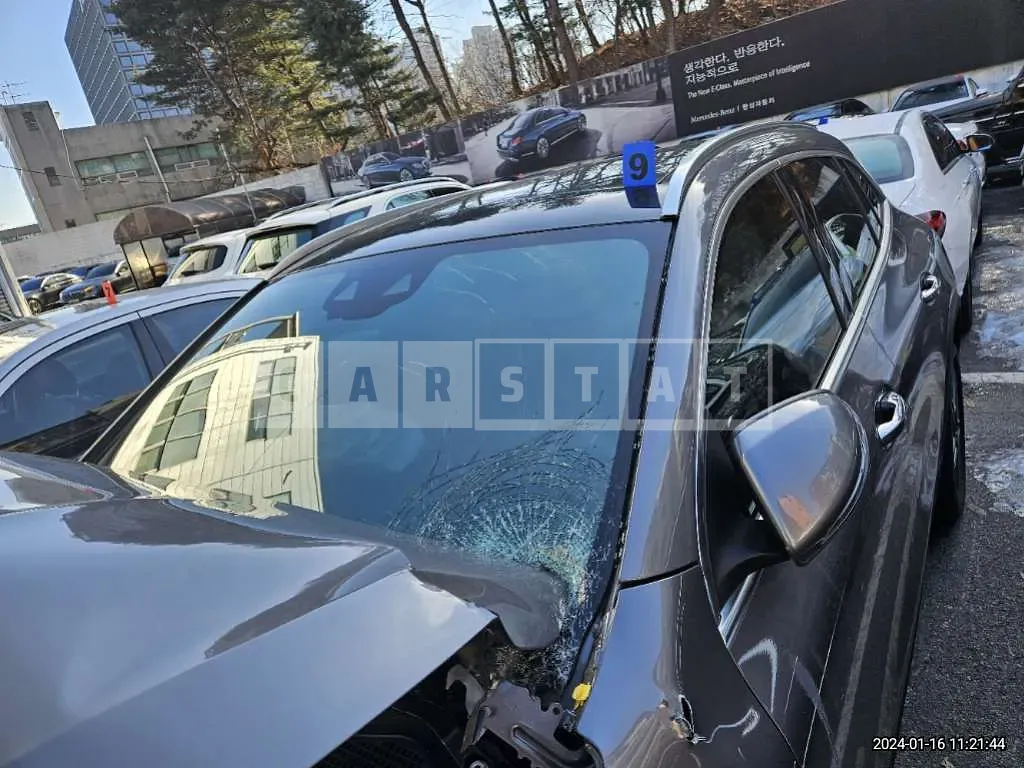 Photo 2 of 26: 2023 Mercedes-Benz GLA250 4Matic, VIN W1N4N4HB6PJ428491 — Korean insurance auction