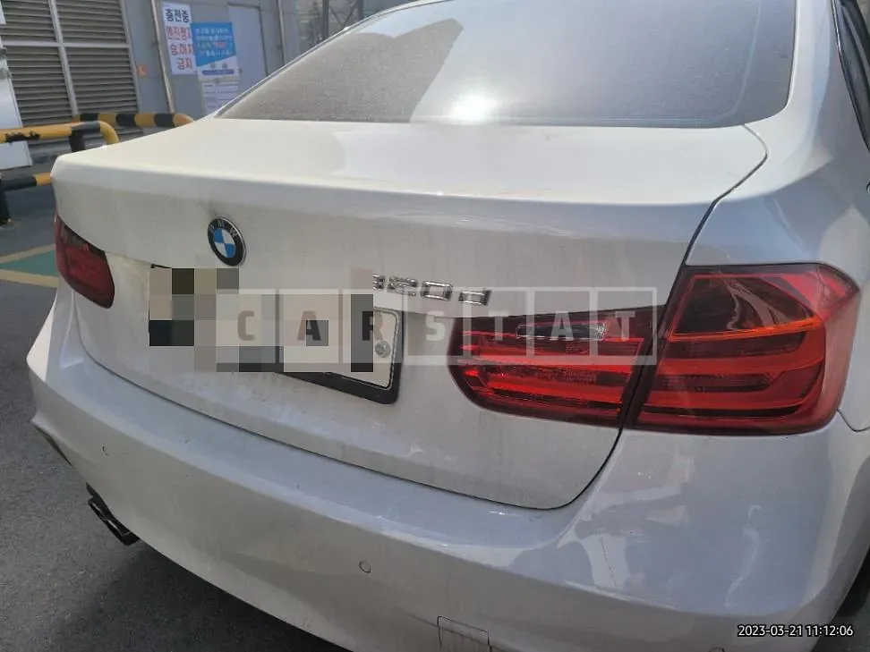 Photo 2 of 16: 2015 BMW 320d, VIN WBA3D3107FK278387 — Korean insurance auction