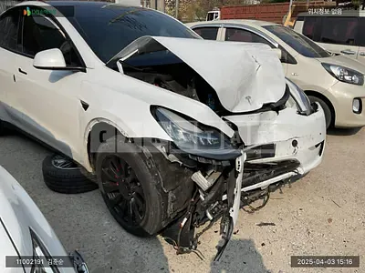 Photo 1 of 22: 2021 Tesla Model Y Long Range, VIN 5YJYGDEE1MF162947 — Korean insurance auction