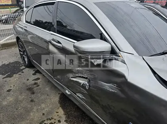 Photo 2 of 24: 2020 BMW 740Ld xDrive — Korean insurance auction