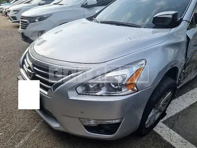 Photo 1 of 12: 2016 Nissan Altima 2.5 — Korean insurance auction