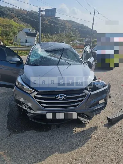 Photo 1 of 5: 2015 Hyundai Tucson 1.7 — Korean insurance auction