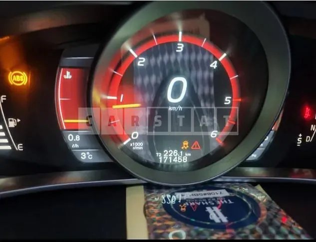 Photo 2 of 28: 2014 Volvo V40D2 — Korean insurance auction