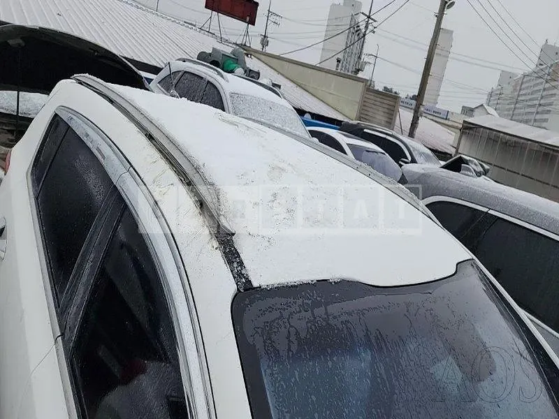 Photo 2 of 43: 2016 Kia Sportage, VIN KNAPM813BGK028622 — Korean insurance auction