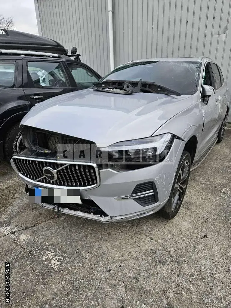 Photo 2 of 23: 2022 Volvo XC60B6 AWD — Korean insurance auction