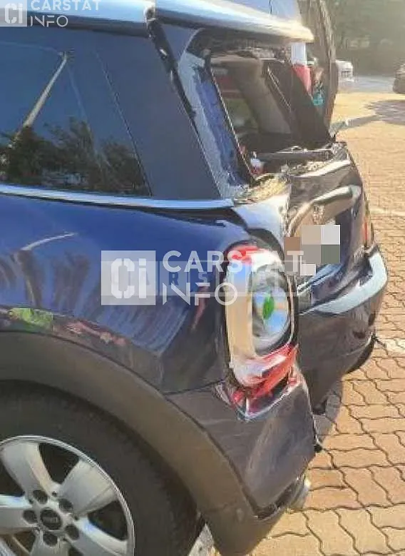 Photo 2 of 13: 2018 MINI Cooper, VIN WMWXP5108J2H39449 — Korean insurance auction