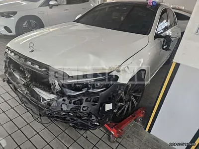 Photo 1 of 27: 2024 Mercedes-Benz E 300 4Matic — Korean insurance auction