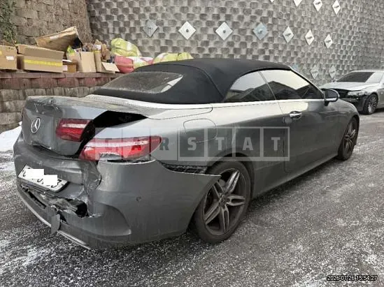 Photo 2 of 13: 2018 Mercedes-Benz E220d Cabriolet, VIN WDD1K1EB9JF030102 — Korean insurance auction