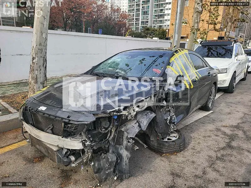 Photo 2 of 8: 2016 Mercedes-Benz CLA250 4Matic, VIN WDDSJ4GB4GN365093 — Korean insurance auction