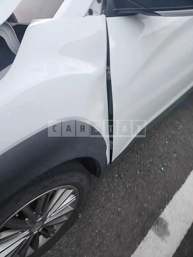 Photo 2 of 21: 2018 Hyundai Kona — Korean insurance auction