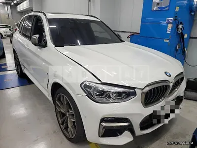 Photo 1 of 44: 2020 BMW X3 M40i, VIN WBATY9102L9D63201 — Korean insurance auction
