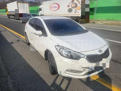 Photo 1 of 6: 2015 Kia K3 Diesel — Korean insurance auction