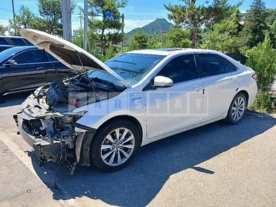 Photo 1 of 14: 2017 Toyota Camry Hybrid — Korean insurance auction
