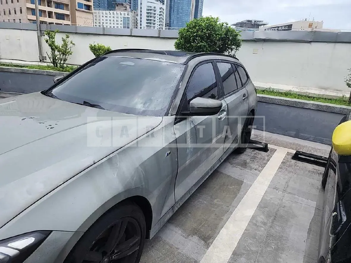 Photo 2 of 23: 2023 BMW 320d Touring, VIN WBA21FZ05PFN90311 — Korean insurance auction