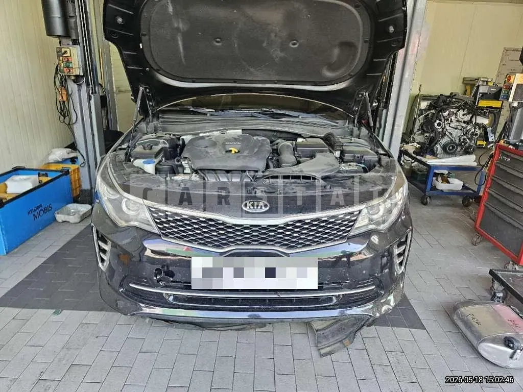 Photo 2 of 79: 2015 Kia K5 — Korean insurance auction