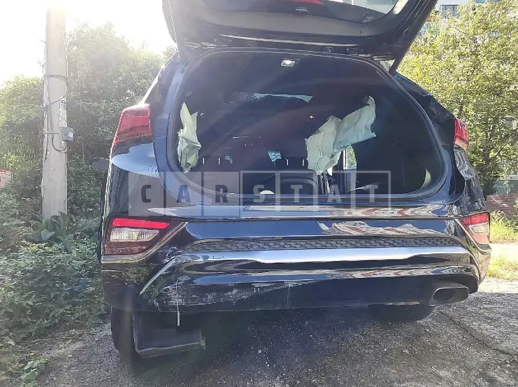 Photo 2 of 17: 2019 Hyundai Santa Fe, VIN KMHS581ABKU099367 — Korean insurance auction