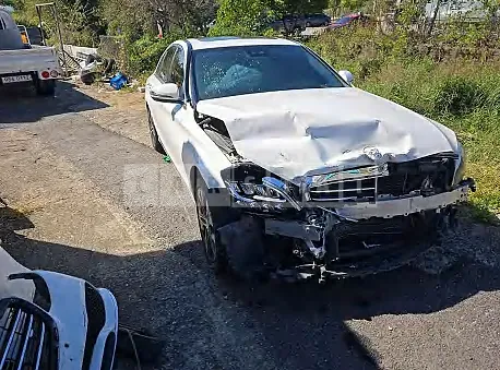 Photo 2 of 7: 2019 Mercedes-Benz C220d 4Matic — Korean insurance auction