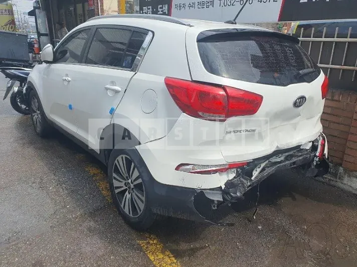 Photo 2 of 16: 2015 Kia Sportage, VIN KNAPC813BFK734583 — Korean insurance auction