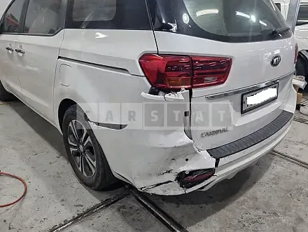 Photo 2 of 7: 2019 Kia Carnival, VIN KNAMB81ABKS606723 — Korean insurance auction