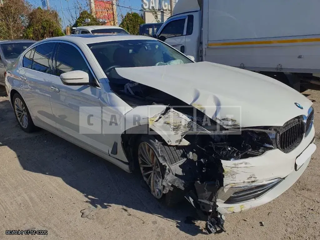 Photo 2 of 7: 2018 BMW 520d, VIN WBAJC3106JDA05774 — Korean insurance auction