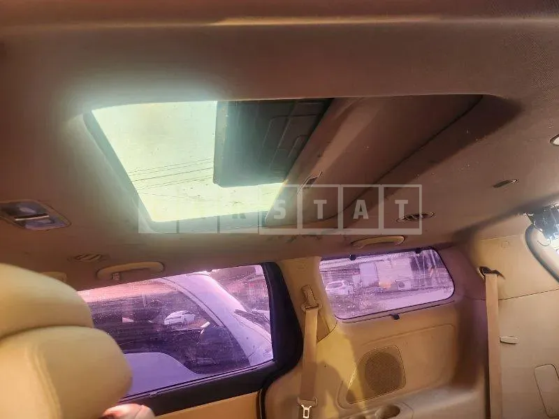 Photo 2 of 13: 2019 Kia Carnival Limousine, VIN KNAME81ABKS498247 — Korean insurance auction