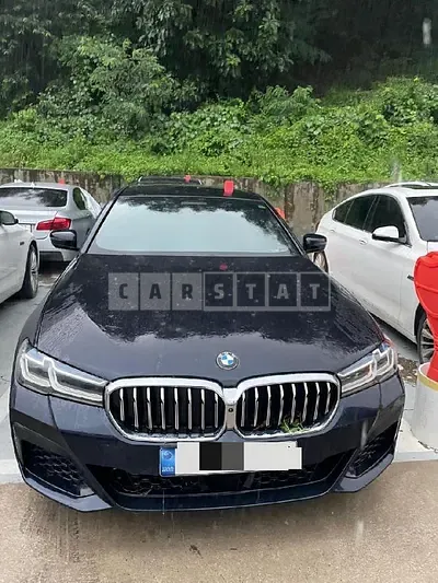 Photo 1 of 32: 2021 BMW Calm 530e — Korean insurance auction