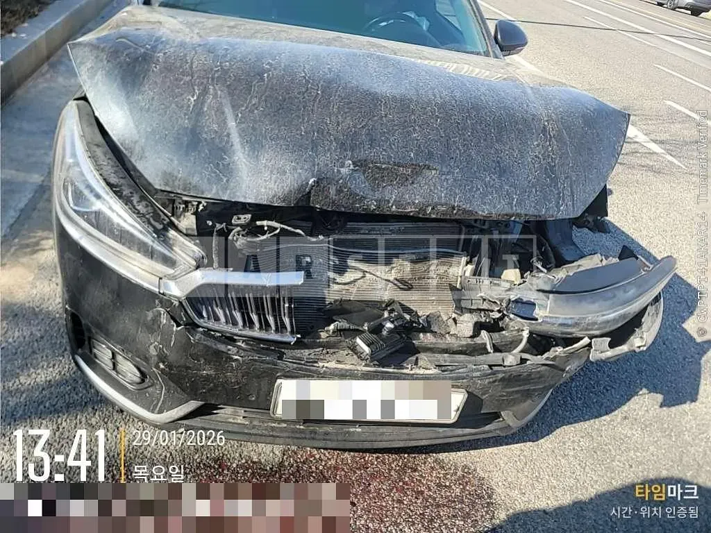 Photo 2 of 13: 2018 Kia K7 LPI 3.0 — Korean insurance auction
