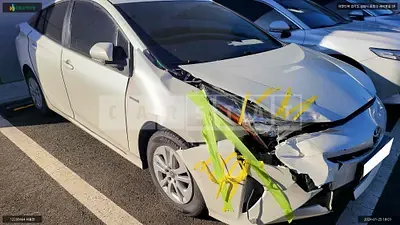 Photo 1 of 7: 2017 Toyota Prius, VIN JTDKBRFU1H3562050 — Korean insurance auction