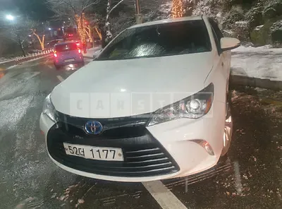 Photo 1 of 16: 2017 Toyota Camry Hybrid LE, VIN 4T1BD1FK0HU216913 — Korean insurance auction