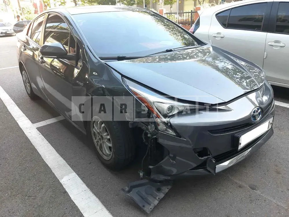 Photo 2 of 13: 2016 Toyota Prius, VIN JTDKBRFU5G3505123 — Korean insurance auction