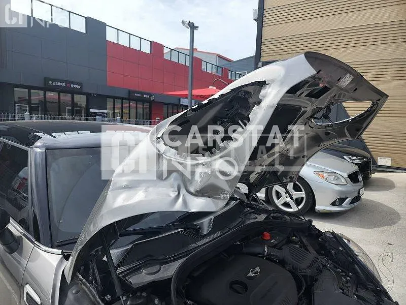 Photo 2 of 15: 2017 MINI Cooper Club Man — Korean insurance auction
