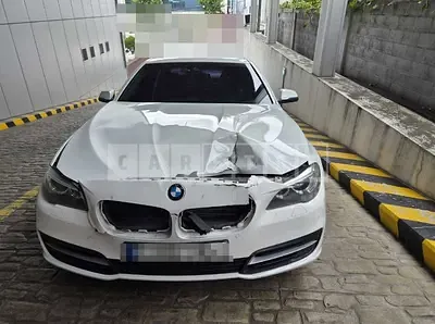 Photo 1 of 4: 2015 BMW 520d — Korean insurance auction