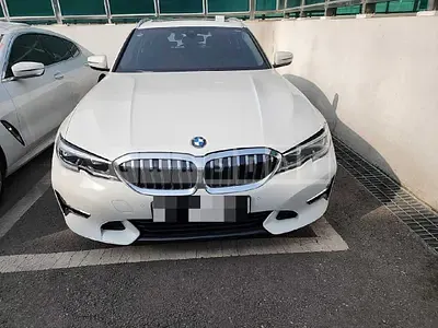 Photo 1 of 13: 2021 BMW 320i, VIN WBA11ED07MFK97423 — Korean insurance auction