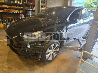 Photo 1 of 6: 2023 Tesla Model Y Long Range — Korean insurance auction