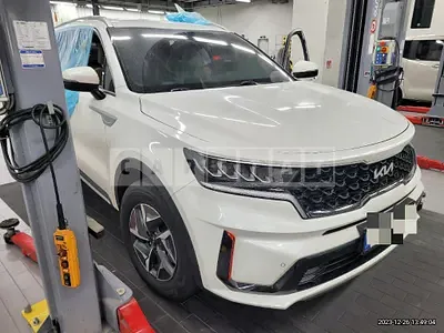 Photo 1 of 47: 2021 Kia Sorento Hybrid 1.6, VIN KNARL81GBNA082822 — Korean insurance auction