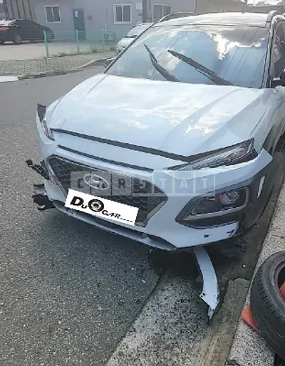 Photo 1 of 13: 2018 Hyundai Kona, VIN KMHK4815GJU204220 — Korean insurance auction