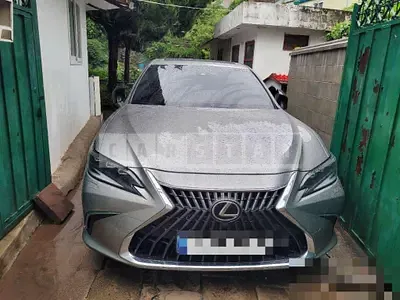 Photo 1 of 24: 2024 Lexus ES300h — Korean insurance auction