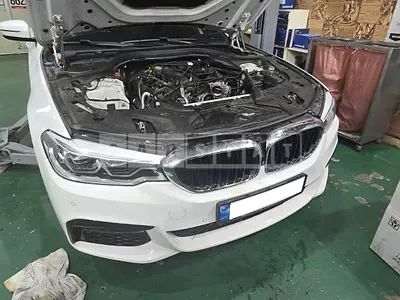 Photo 1 of 8: 2017 BMW 530i, VIN WBAJD3101HG476184 — Korean insurance auction