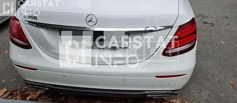 Photo 2 of 15: 2019 Mercedes-Benz E300 — Korean insurance auction