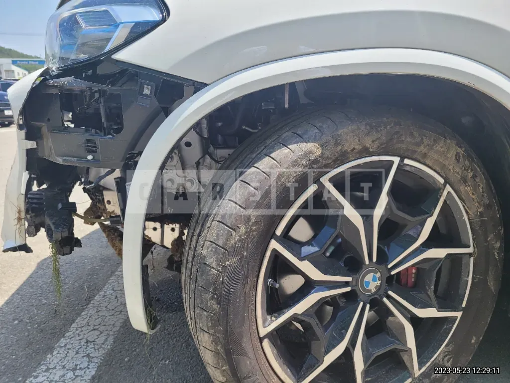Photo 2 of 50: 2023 BMW X4 xDrive20i, VIN WBA21DT07P9P51771 — Korean insurance auction